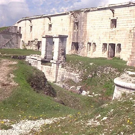 Al Pino Hotel
