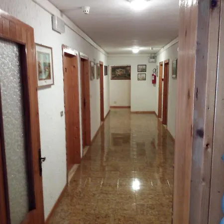 Al Pino Hotel